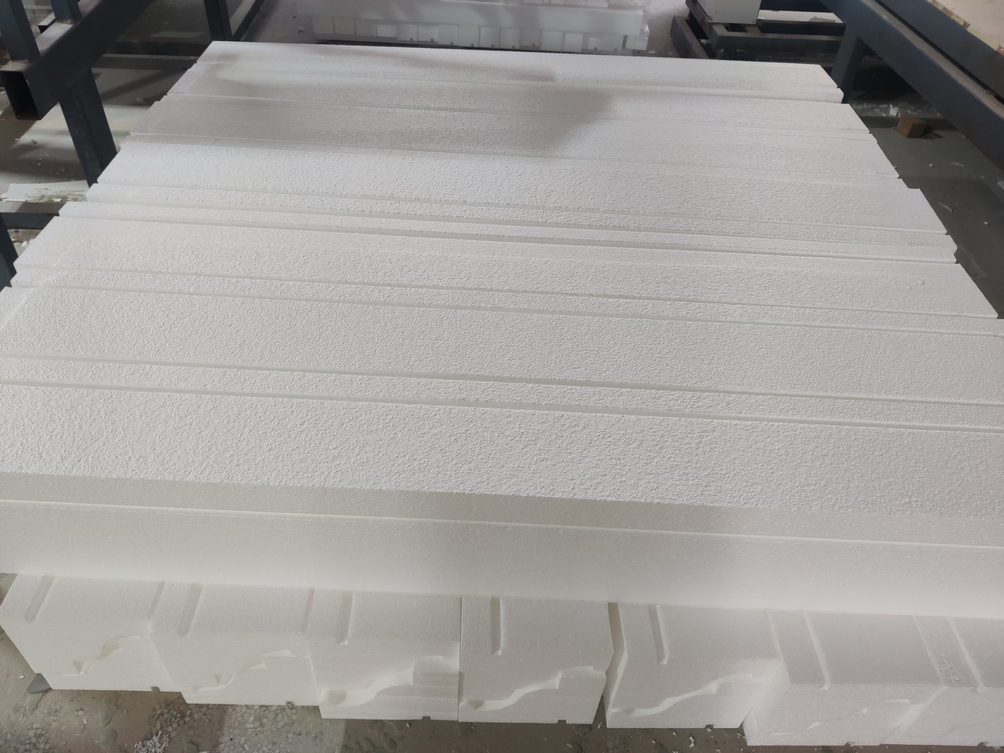 EPS Foam Moulding, Decoration Material Expanded Polystyrenebuilding Material Custom Manufacturers